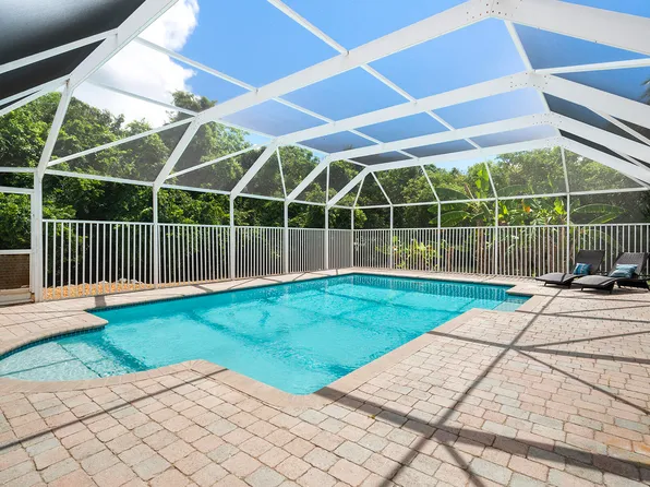 5 Palm Dr, Key Largo, FL 33037