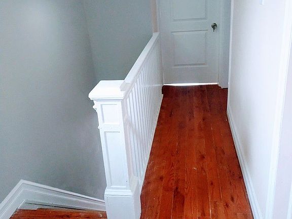 5th image of 10912 173rd St