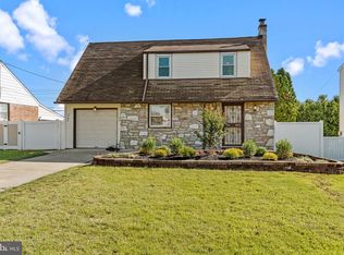 3165 Weston St, Philadelphia, PA 19136