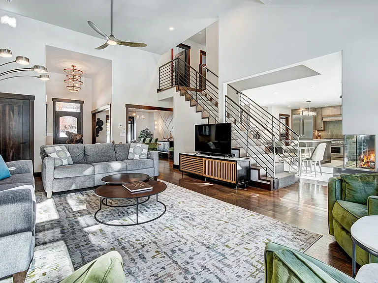 331 Lakeshore Loop — Photo 15