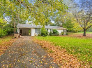 1310 E Walnut Grove Dr, Knoxville, TN 37918