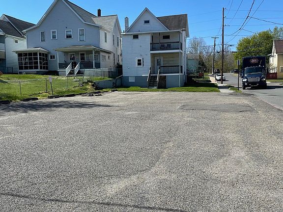 4th image of 66 Ashley St