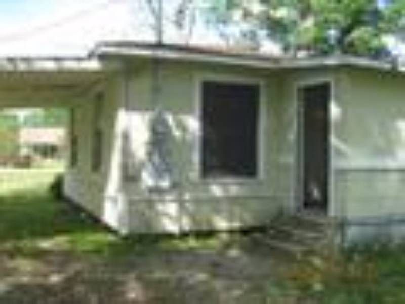 2nd image of 1210 Orange St