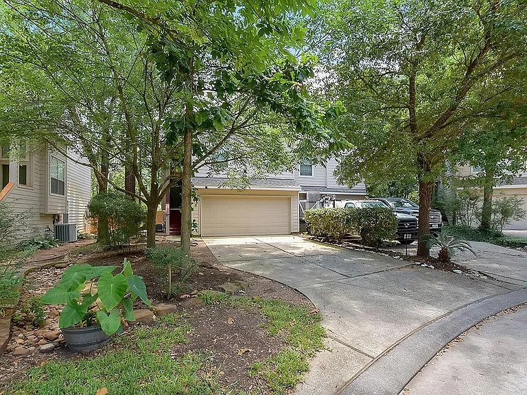 7 Newberry Trail Ct — Photo 4