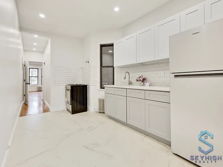 771 4th Ave #1B — Photo 11