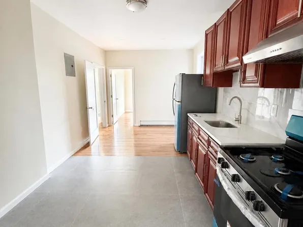 (undisclosed Address), East Elmhurst, NY 11369