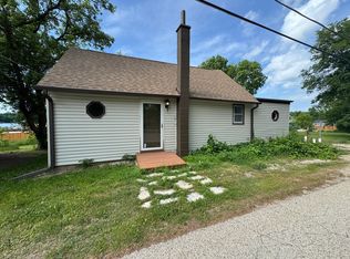 42309 N Woodbine Ave, Antioch, IL 60002