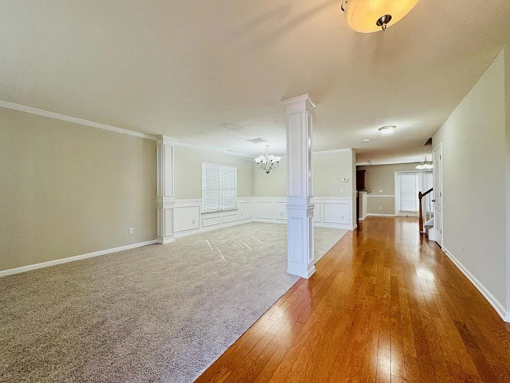 1327 Avington Glen Way — Photo 4