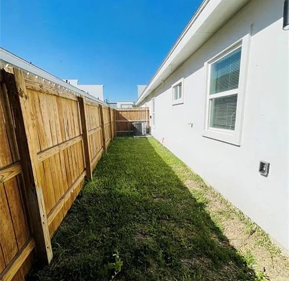 3501 Frio Ave #1 — Photo 13
