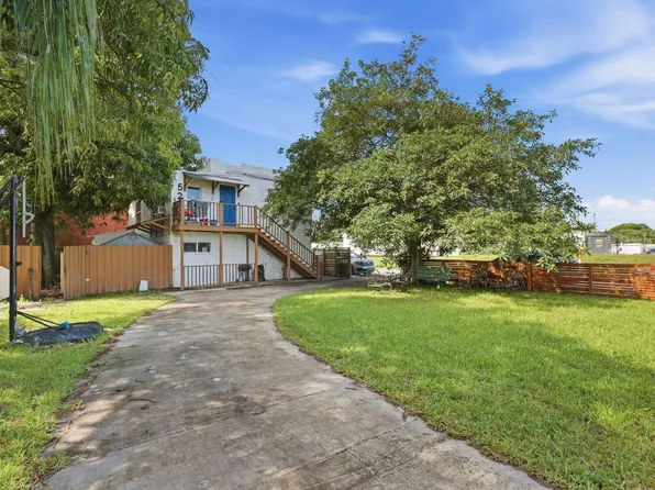 528 CHURCHILL Road, West Palm Beach, FL 33405