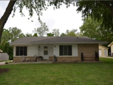 1526 NW 81st St, Clive, IA, 50325