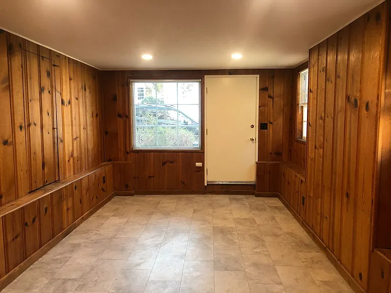 Fully Updated Studio ~Great Location near Campus~ North-Side Berkeley — Photo 6