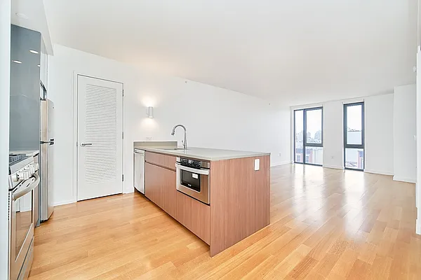 Rented by Living New York | media 42