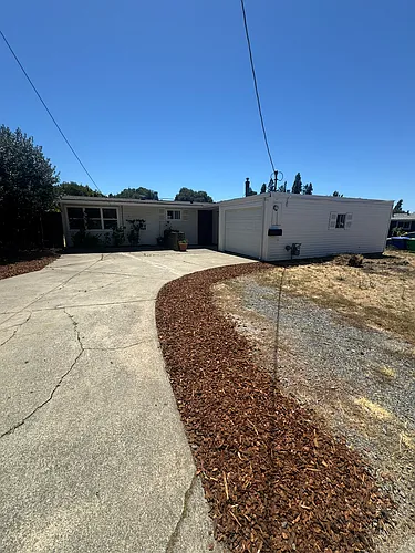 1413 Muir St Photo 1