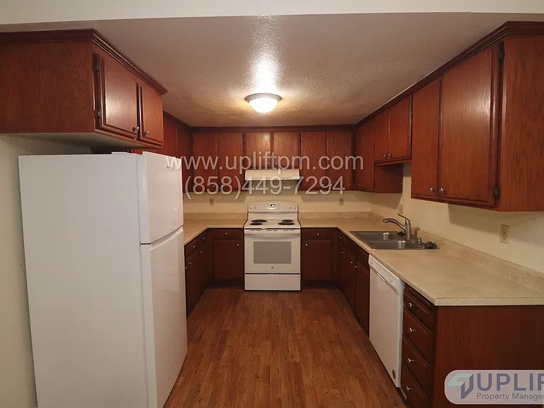 148 4th Ave #2 — Photo 7