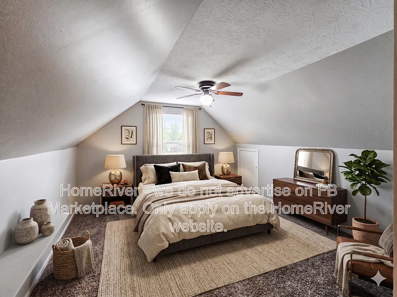 3 bed, 2.0 bath, 2304 sqft, $2,145 — Photo 3