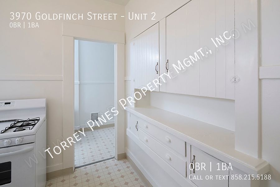 3970 Goldfinch St. Apartments - San Diego, CA | Zillow