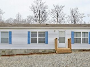 180 Woodglen Dr, Boones Mill, VA 24065