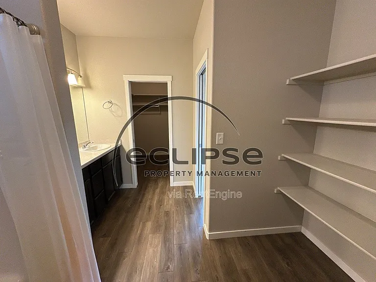 2921 Magnolia Ave — Photo 15