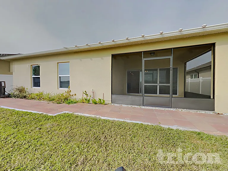 417 Kestrel Dr — Photo 11