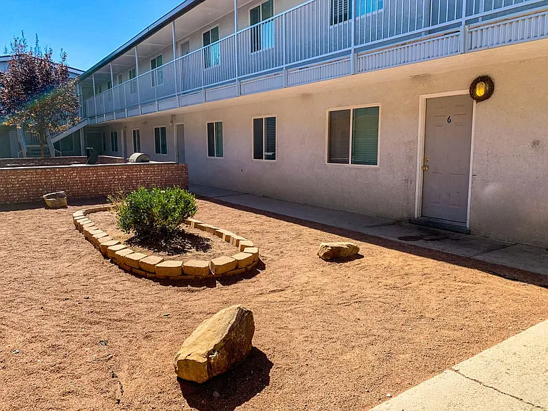 Desert Park Apartments — Photo 43