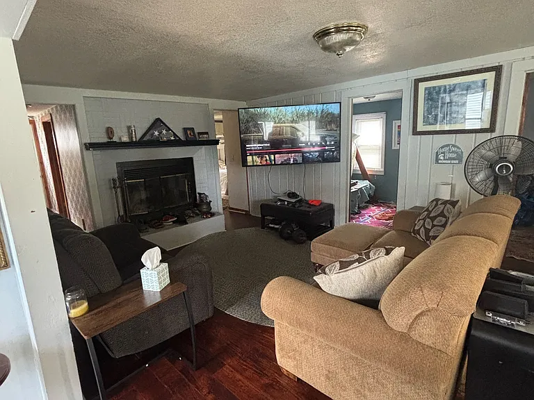 8892 Bass St — Photo 3