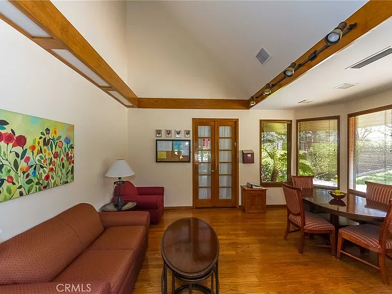 2577 Plaza Del Amo #737 — Photo 48
