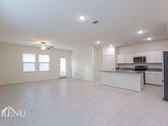 5th image of 35285 W San Capistrano Ave