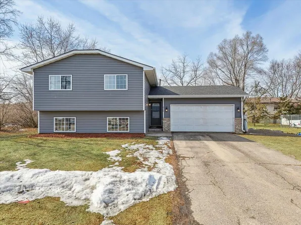 8768 Moorhouse Ave, Clear Lake, MN 55319