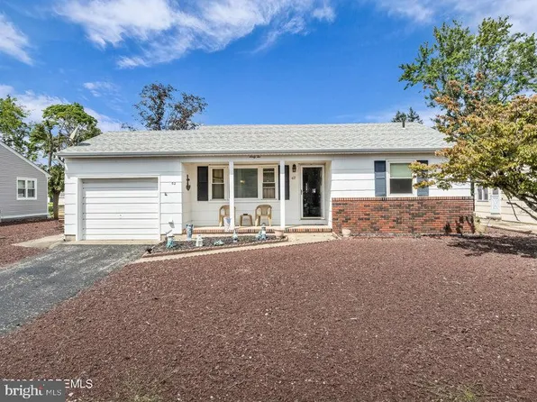 62 Westbrook Dr, Toms River, NJ 08757