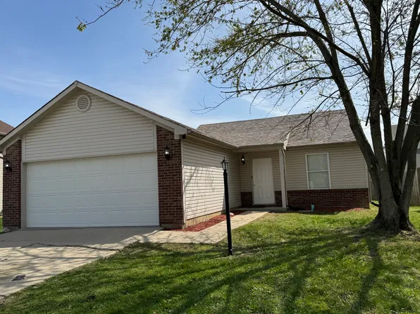 11121 Waterfield Ln, Indianapolis, IN 46235