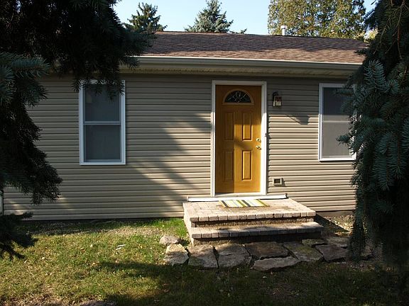 5th image of 33048 N Park St