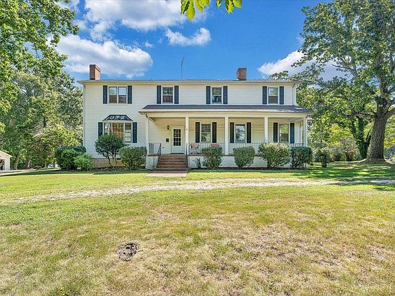 5th image of 1426 Redfields Rd