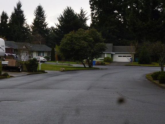 3rd image of 12701 NE 37th St