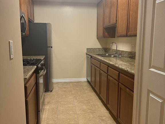 4th image of 11115 Aqua Vista St APT 100