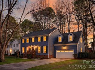 1324 Golden Hill Rd, Matthews, NC 28105