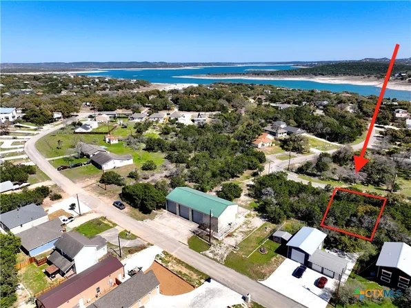 1841 Canyon Lake Dr, Canyon Lake, TX 78133