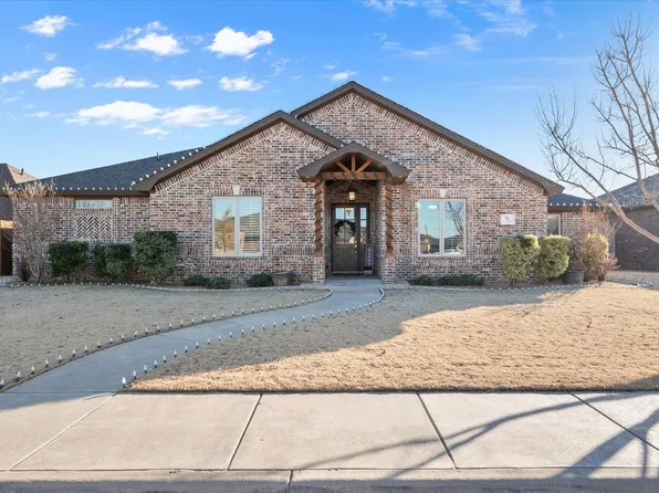 705 N 3rd St, Wolfforth, TX 79382