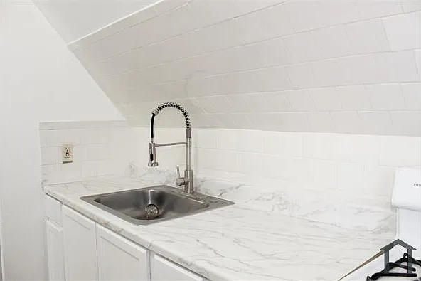 4207 3rd St #3 — Photo 11