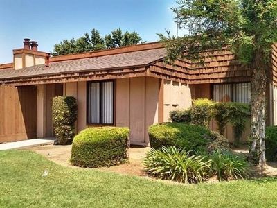 5181 E Olive Ave UNIT 121, Fresno, CA, 93727