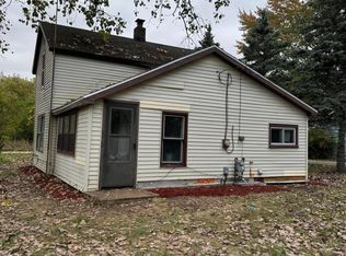 6596 Hillsinger St, Elwell, MI 48832