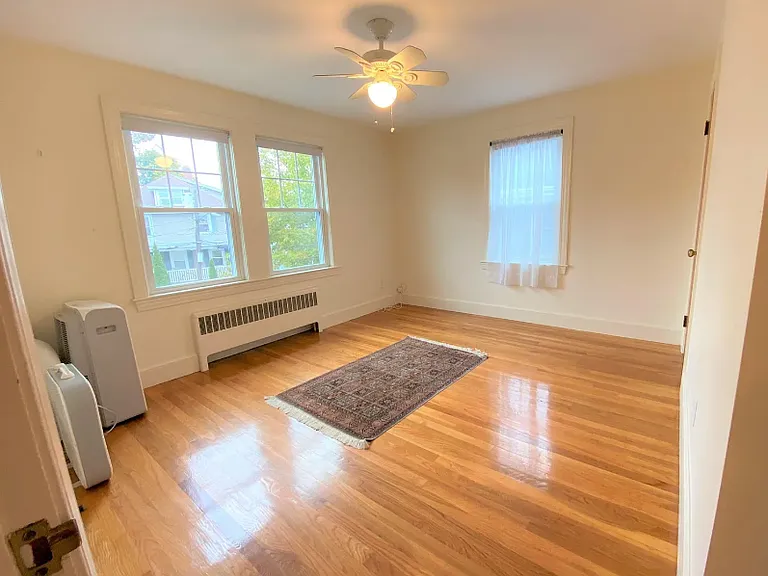 13 Grove St #2 — Photo 7