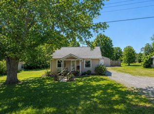 249 Hillcrest Dr, Mooresville, NC 28115