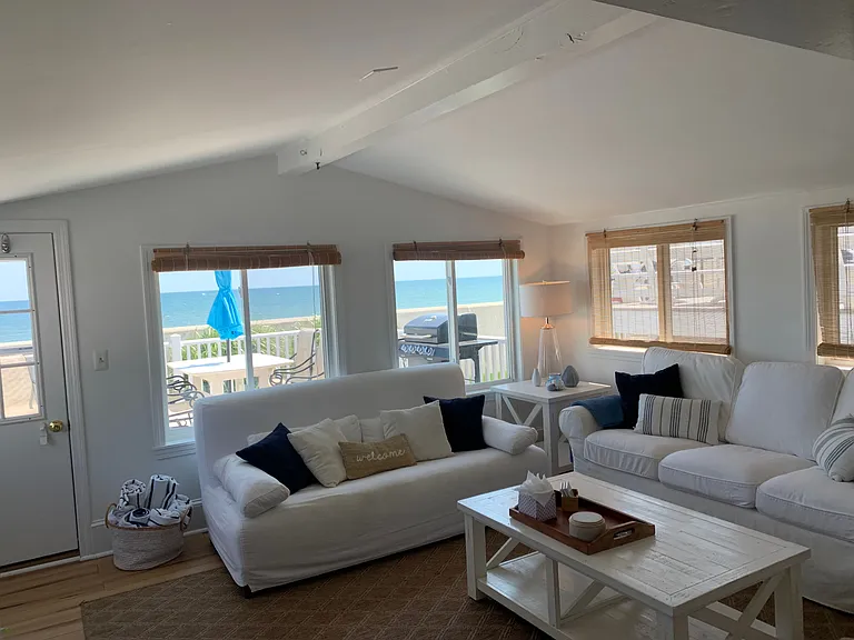 63 Ocean Rd N — Photo 3