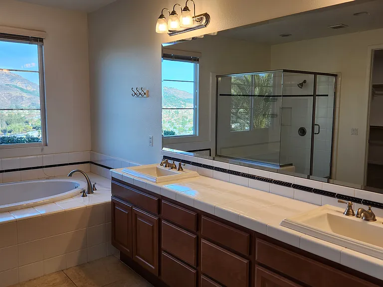 2828 Windstone Gln — Photo 11