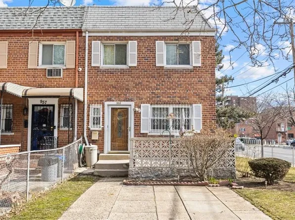 959 Schenck Ave, Brooklyn, NY 11207