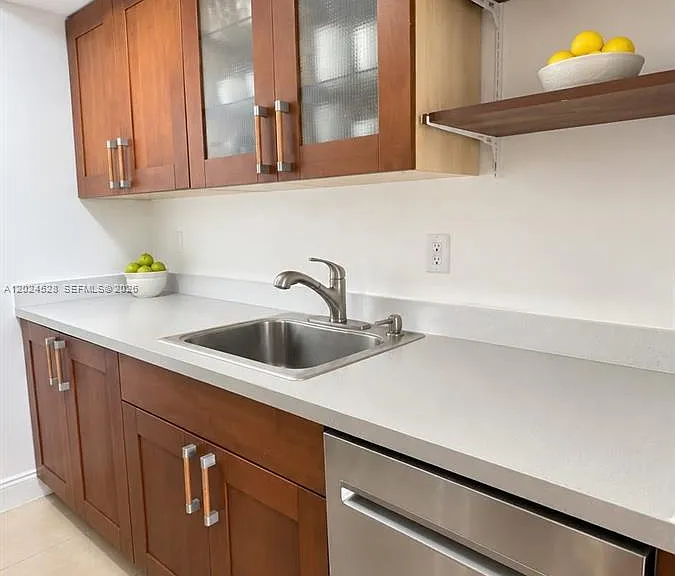 2350 NE 135th St #206 — Photo 14