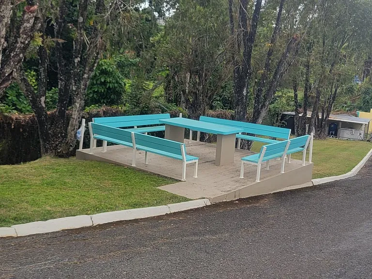 405 Hacienda La Salle #5 — Photo 3
