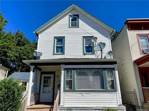 102 Carter St, Newburgh, NY 12550