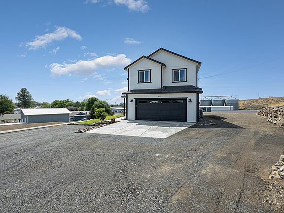 5th image of 601 N Almira Ave